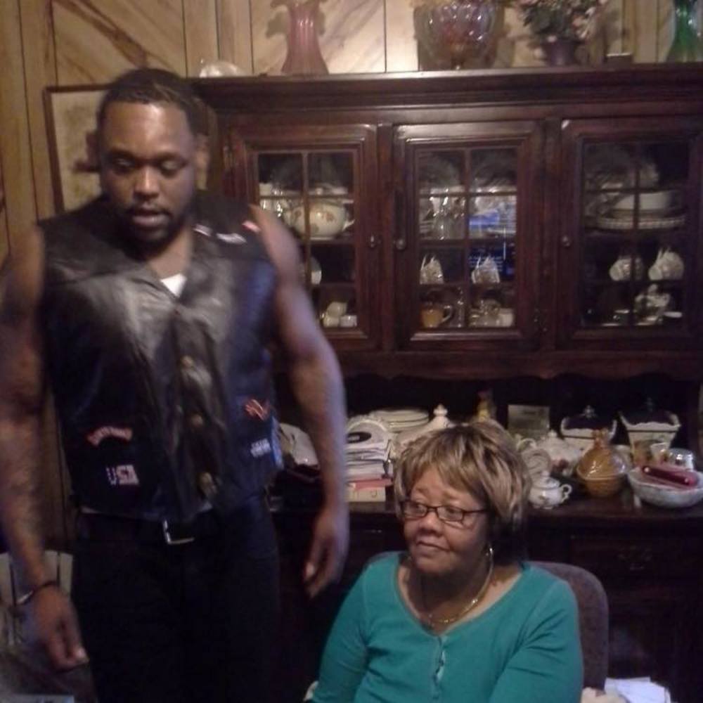 Meet your Posher, Robert